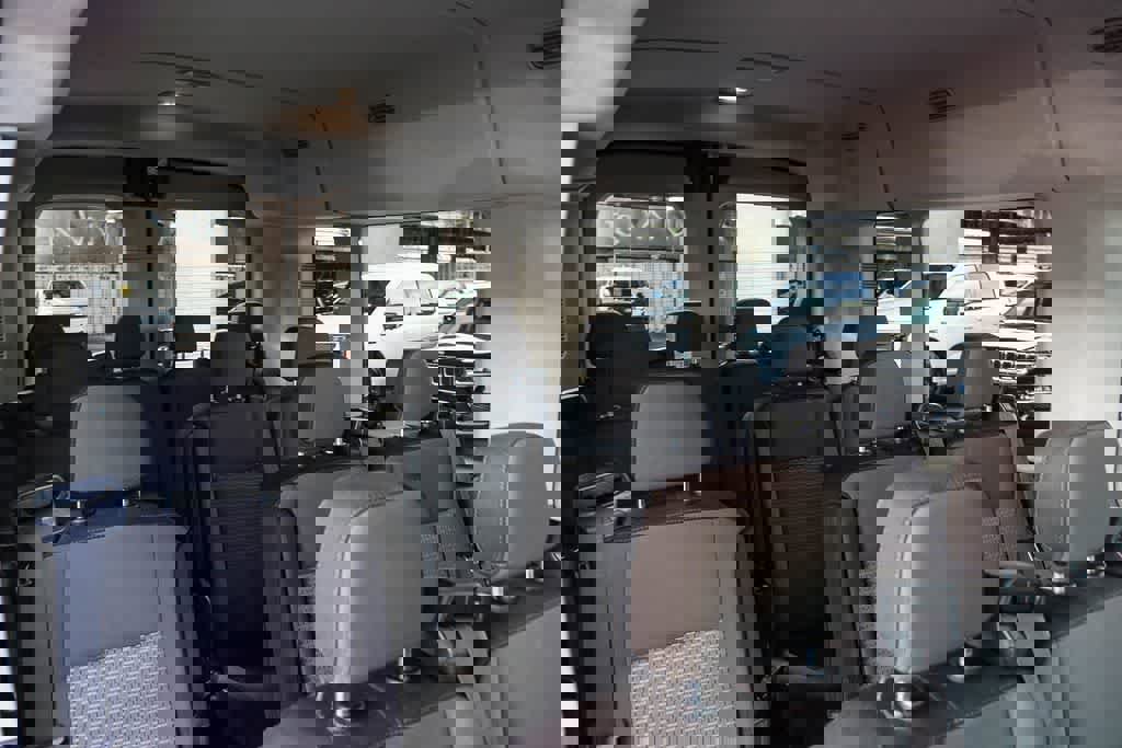 Used 2024 Ford Transit 350 XLT image 17