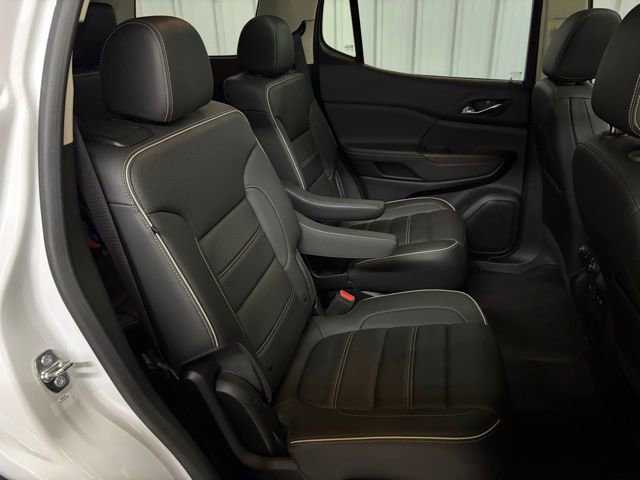 Used 2023 GMC Acadia Denali w/ Denali Ultimate Package AWD/4WD image 24