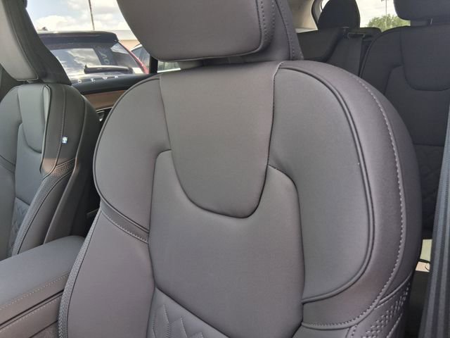 New 2026 Volvo XC90 T8 Plus AWD/4WD image 21