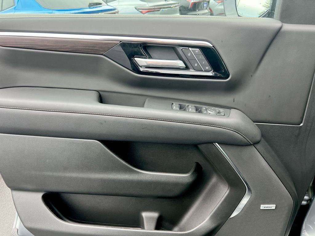 New 2025 Chevrolet Tahoe Premier AWD/4WD image 19