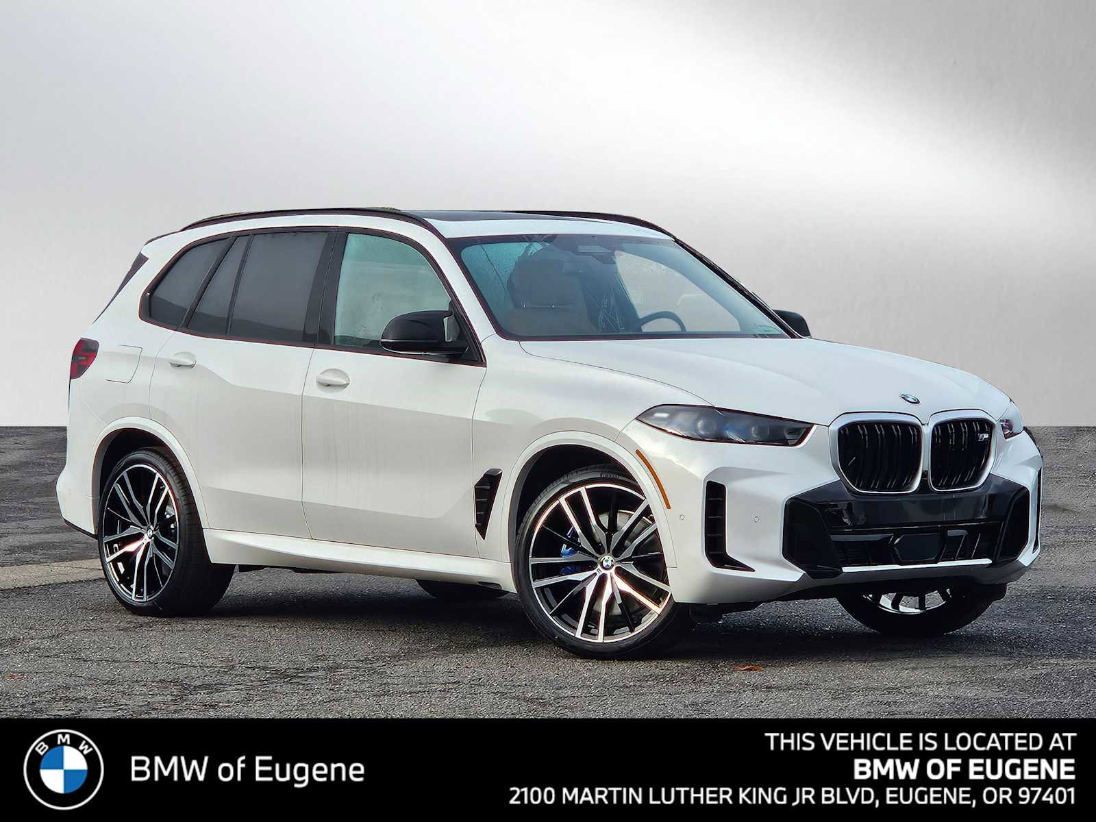 New 2026 BMW X5 M60i image 1