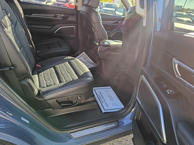Used 2023 Kia Telluride SX Prestige image 19