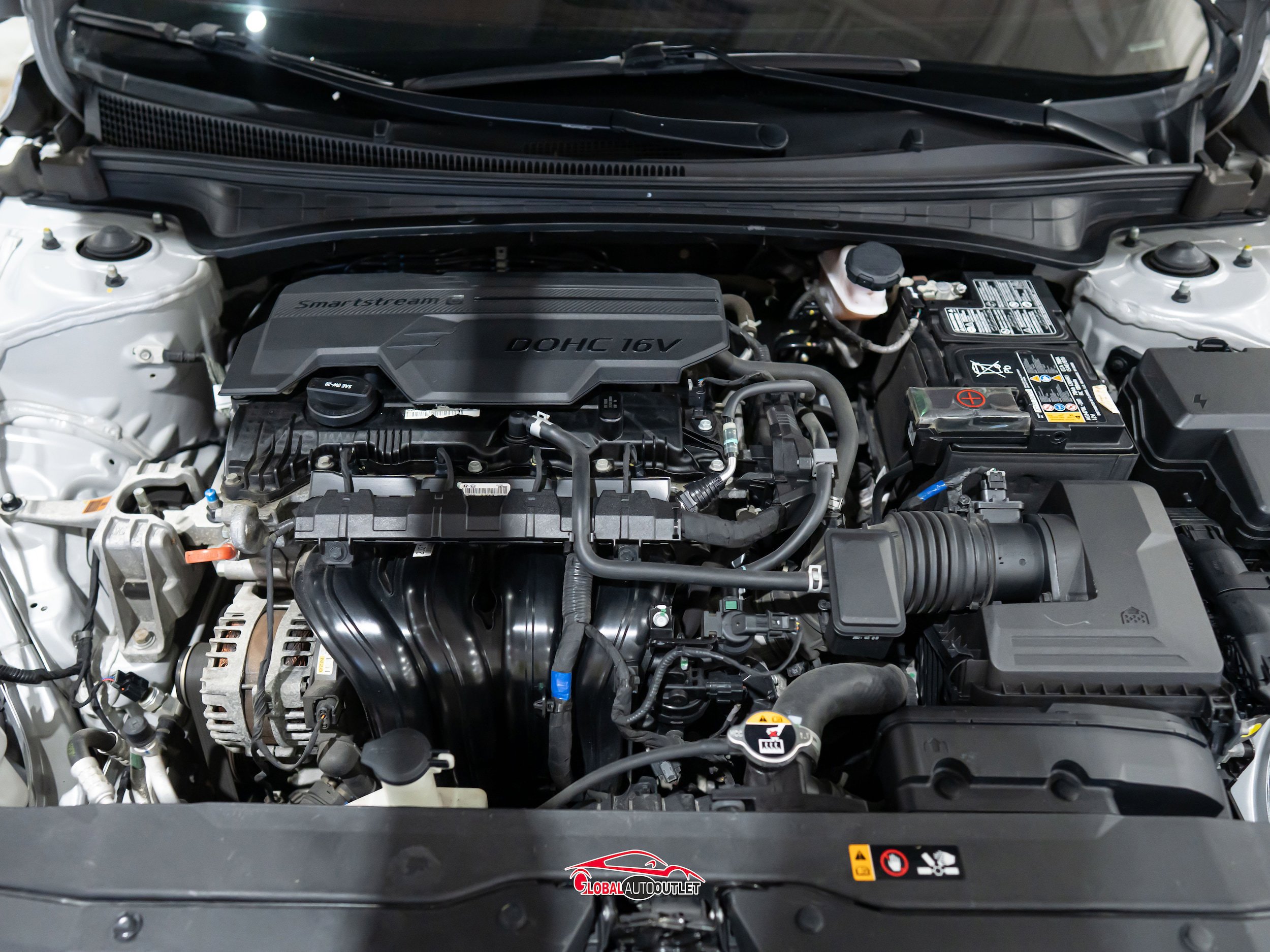 Used 2021 Hyundai Elantra SE FWD image 44