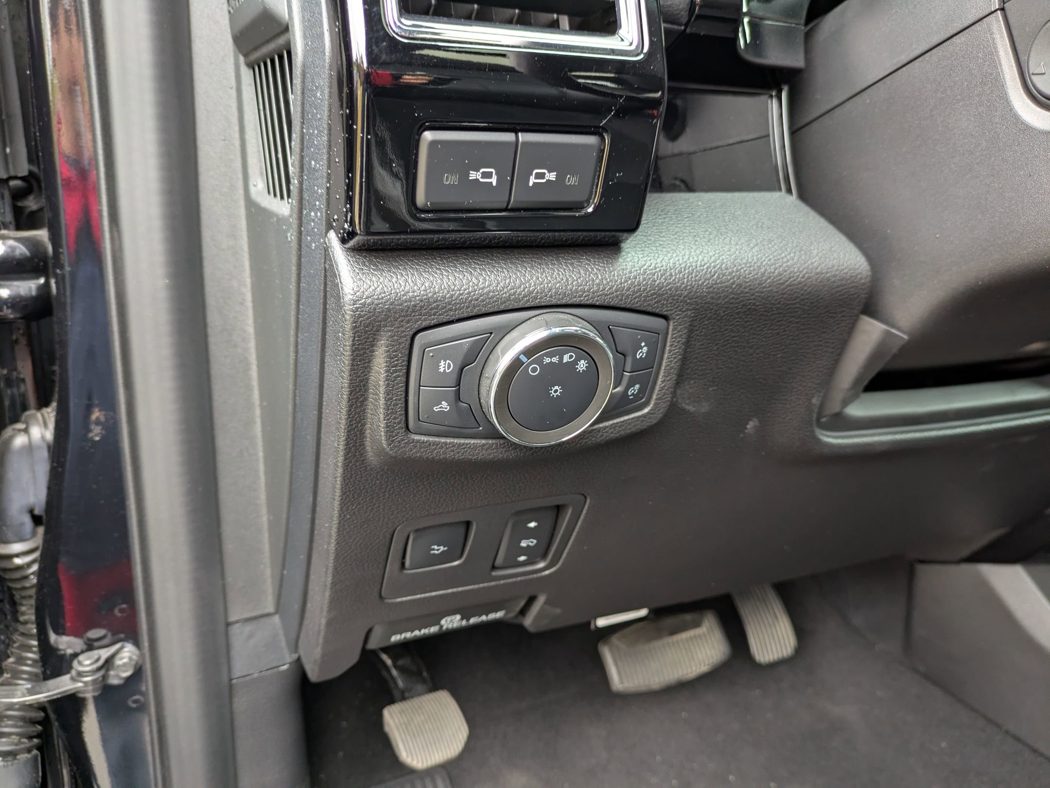 Used 2021 Ford F250 Lariat image 18