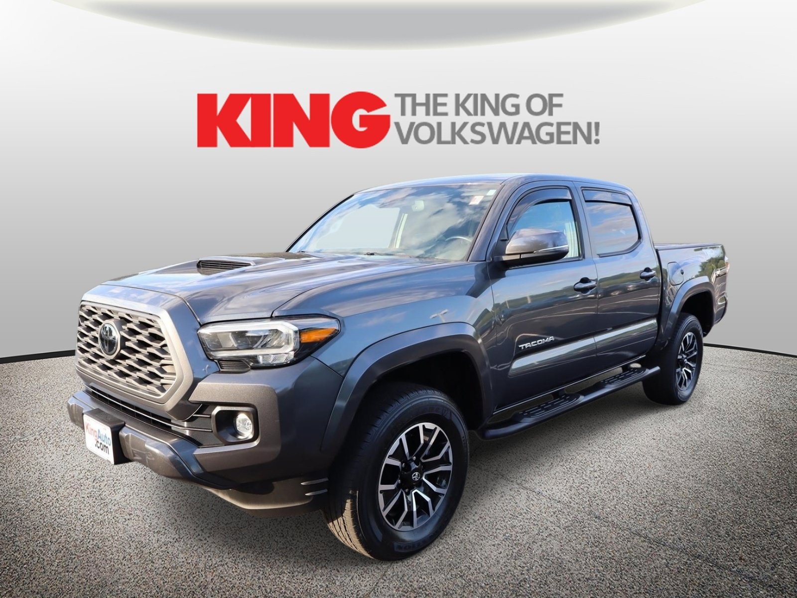 Used 2023 Toyota Tacoma TRD Sport AWD/4WD image 8