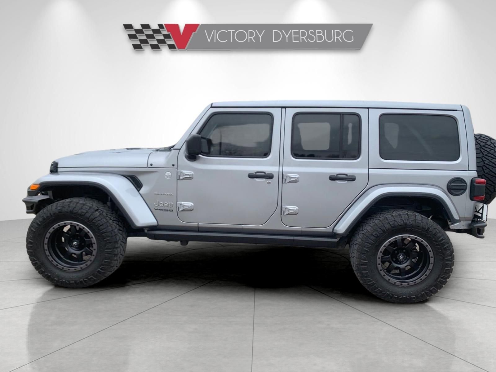 Used 2019 Jeep Wrangler Unlimited Sahara w/ Safety Group image 5