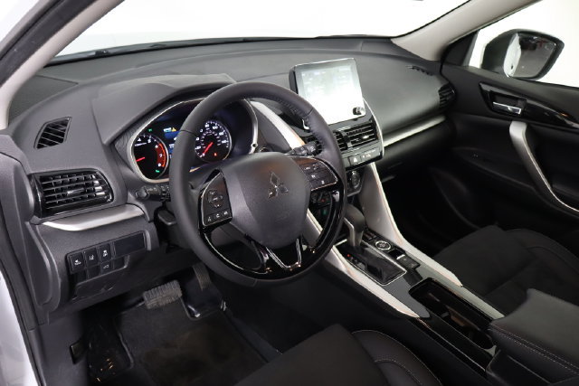 Used 2025 Mitsubishi Eclipse Cross SE AWD/4WD image 26