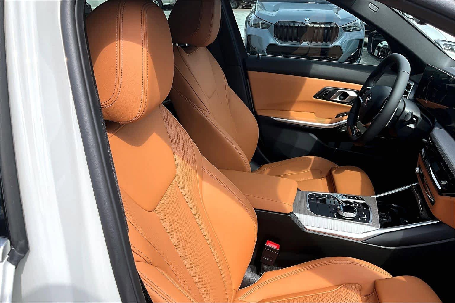 Used 2026 BMW 330i Sedan w/ Convenience Package image 8