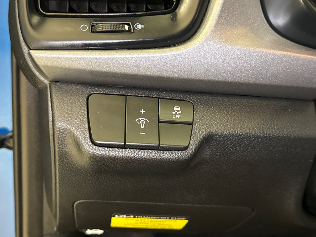 Used 2023 Kia Rio S FWD image 22