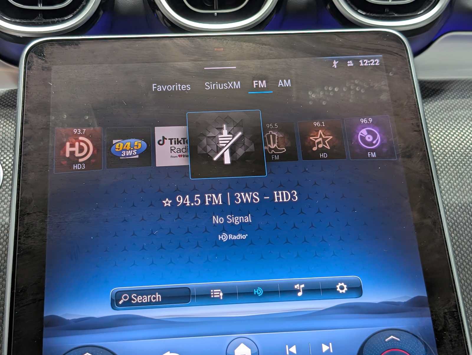 Certified 2023 Mercedes-Benz C 300 4MATIC Sedan image 25