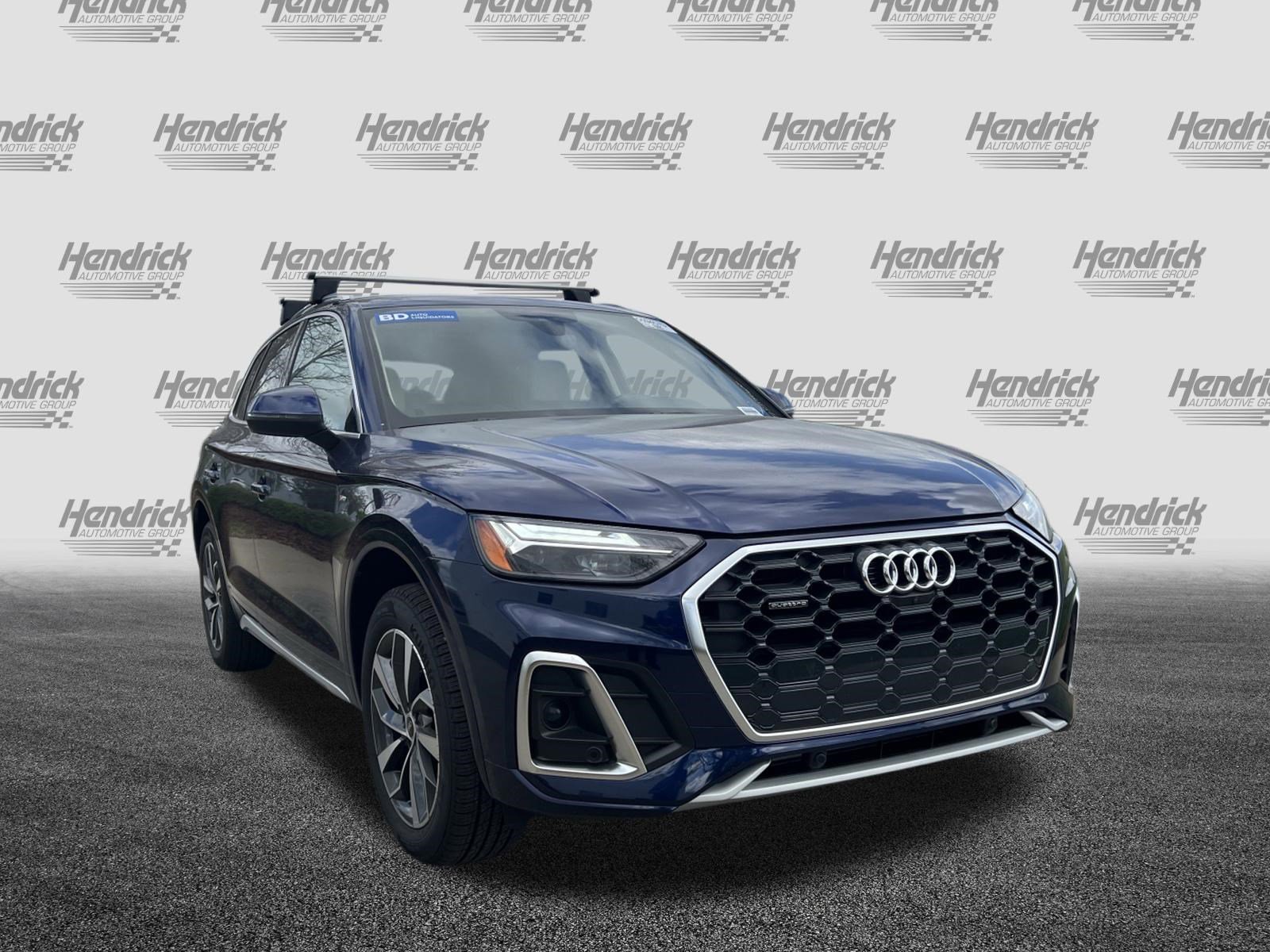 Used 2023 Audi Q5 2.0T Premium Plus w/ Premium Plus Package image 2