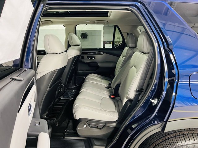 New 2025 Honda Pilot Touring image 26
