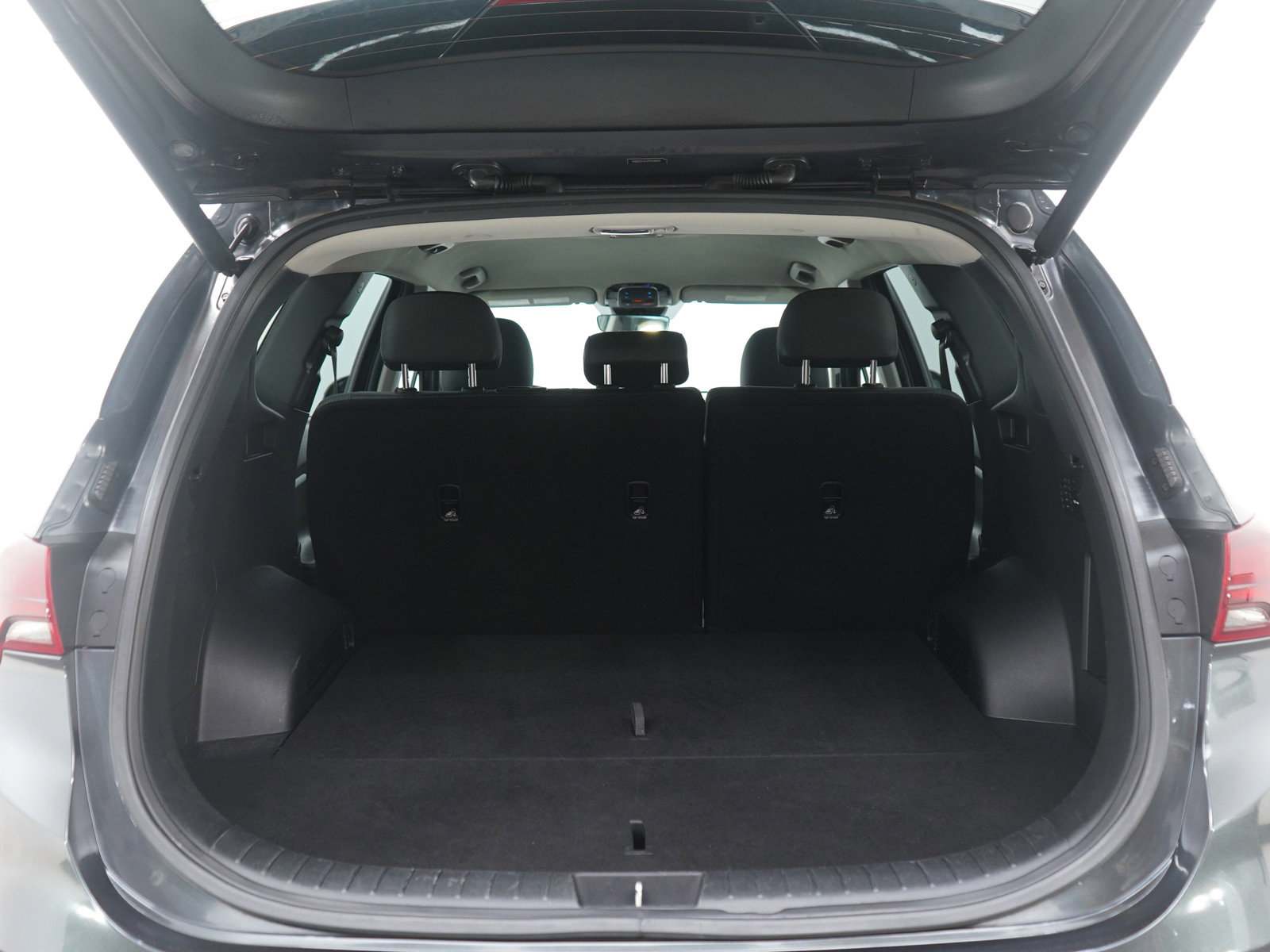 Used 2023 Hyundai Santa Fe SEL image 16