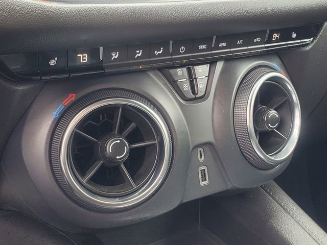 Used 2022 Chevrolet Blazer LT image 25