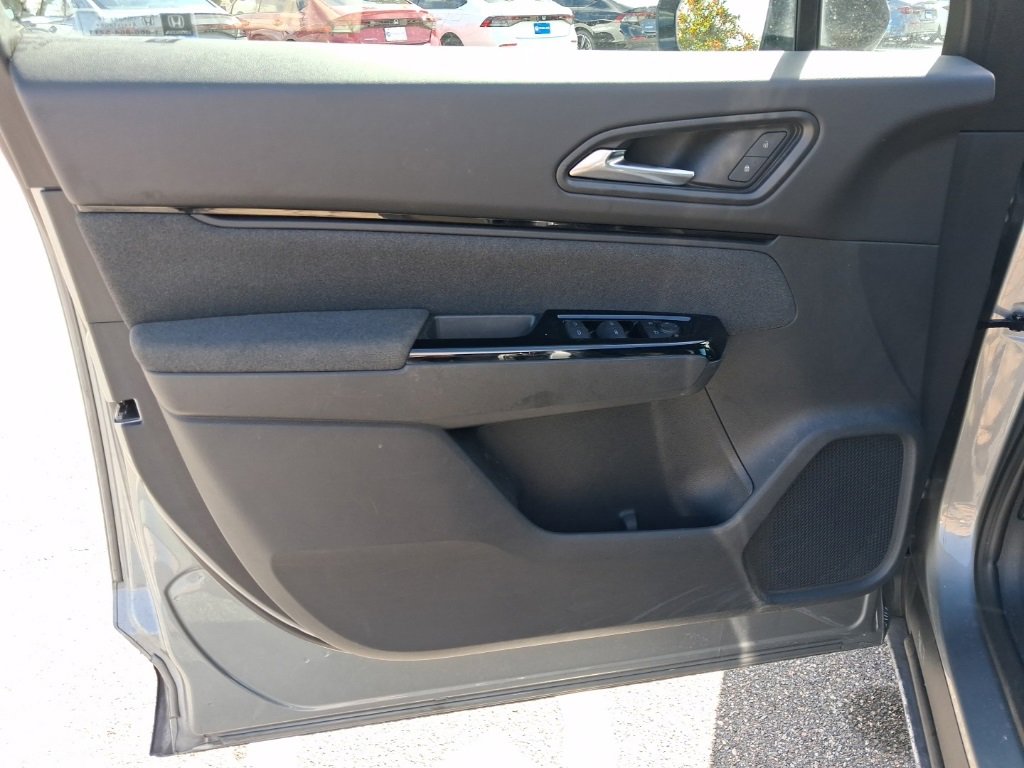 Used 2024 Honda Prologue EX image 19