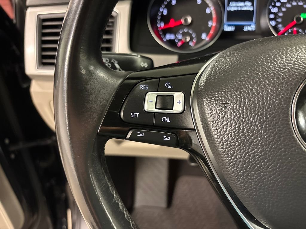 Used 2018 Volkswagen Atlas SE image 31