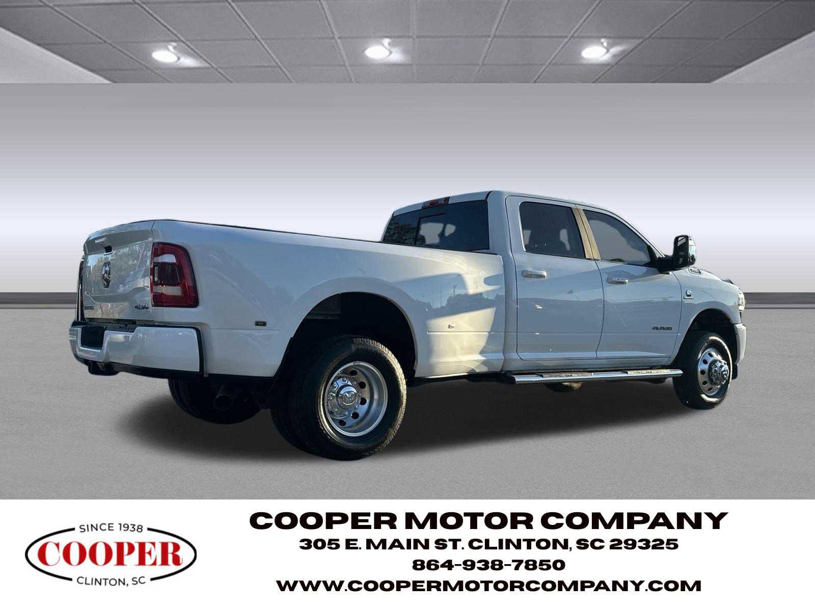 Used 2024 RAM 3500 Laramie image 7