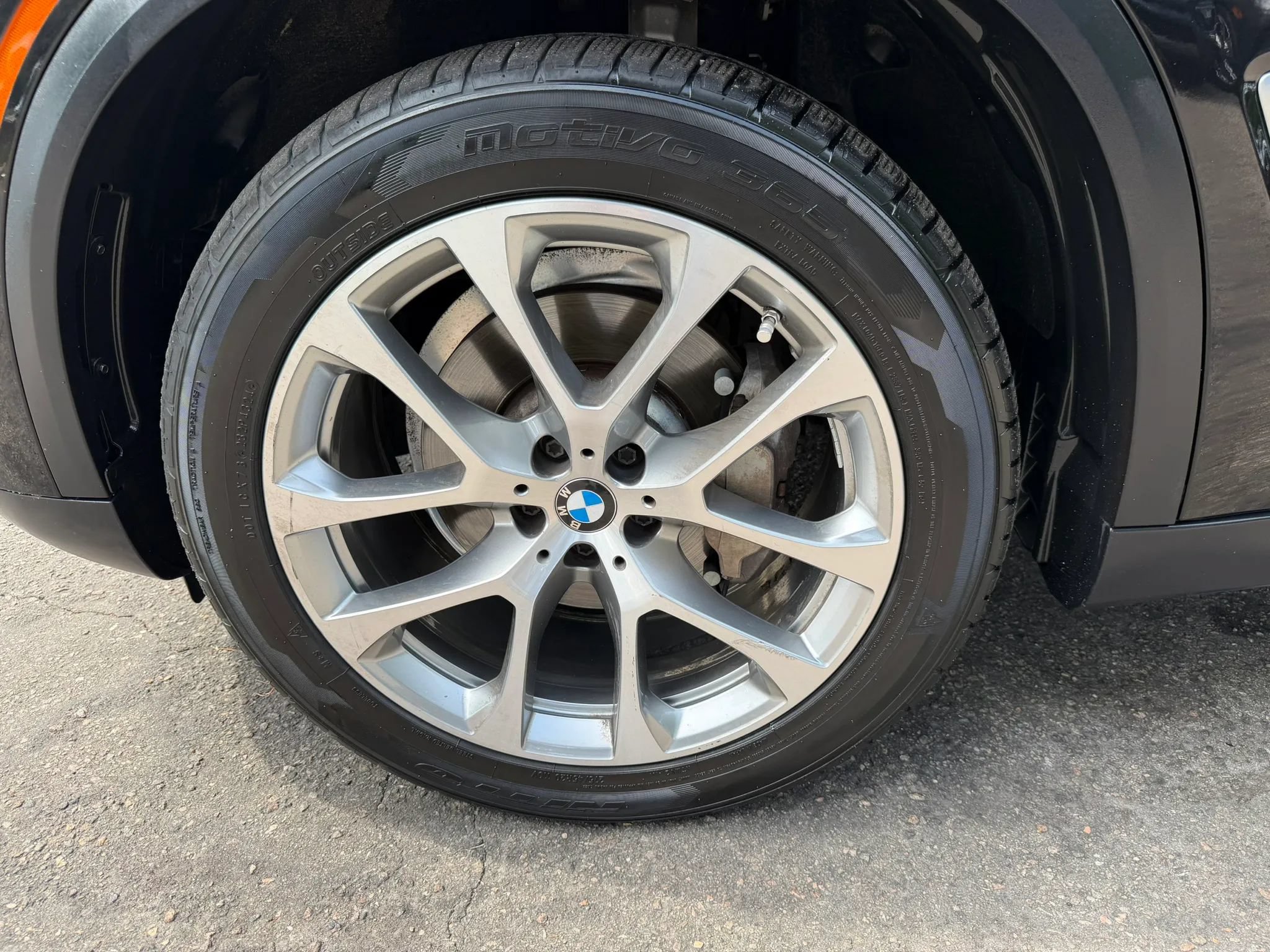 Used 2019 BMW X5 xDrive40i w/ Premium Package 2 AWD/4WD image 40