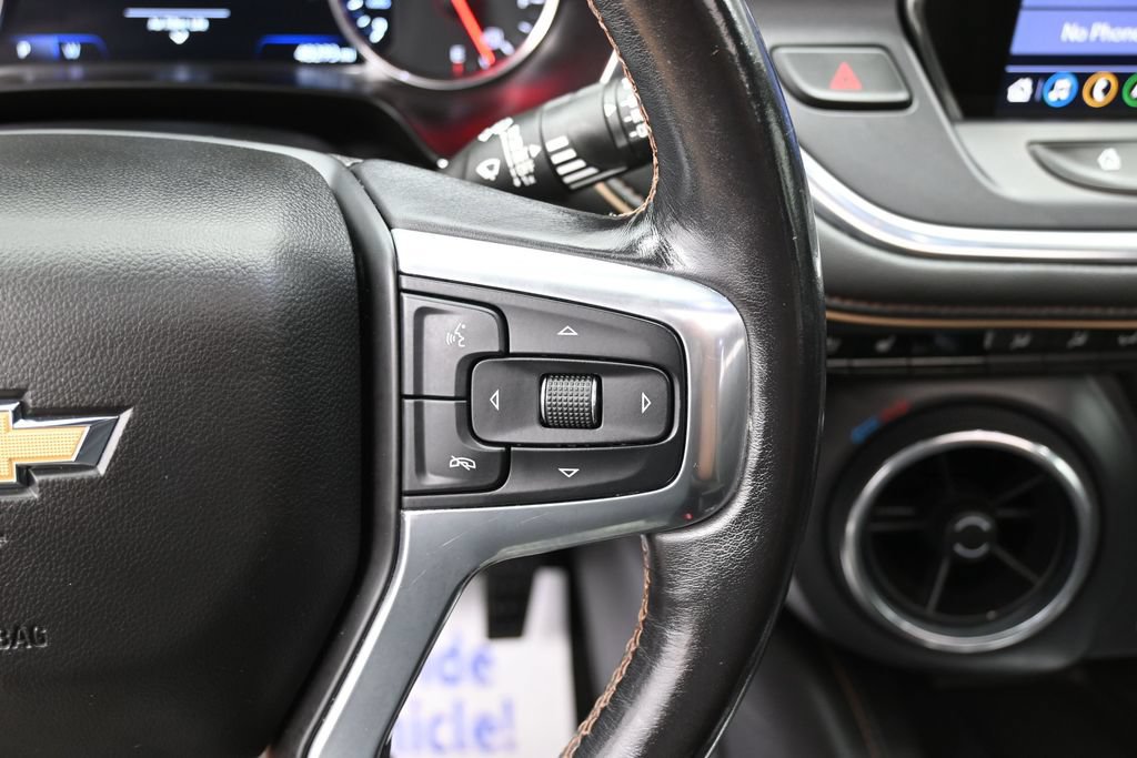 Used 2019 Chevrolet Blazer Premier w/ Sun and Wheels Package FWD image 20