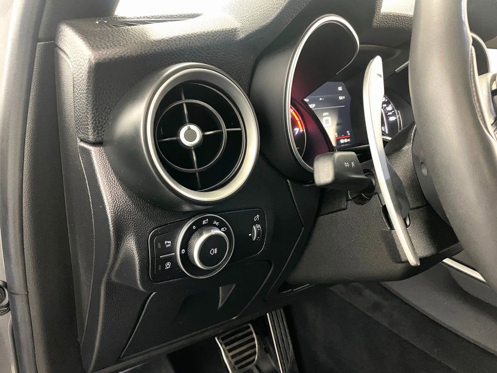 Used 2018 Alfa Romeo Stelvio Ti Sport AWD/4WD image 26