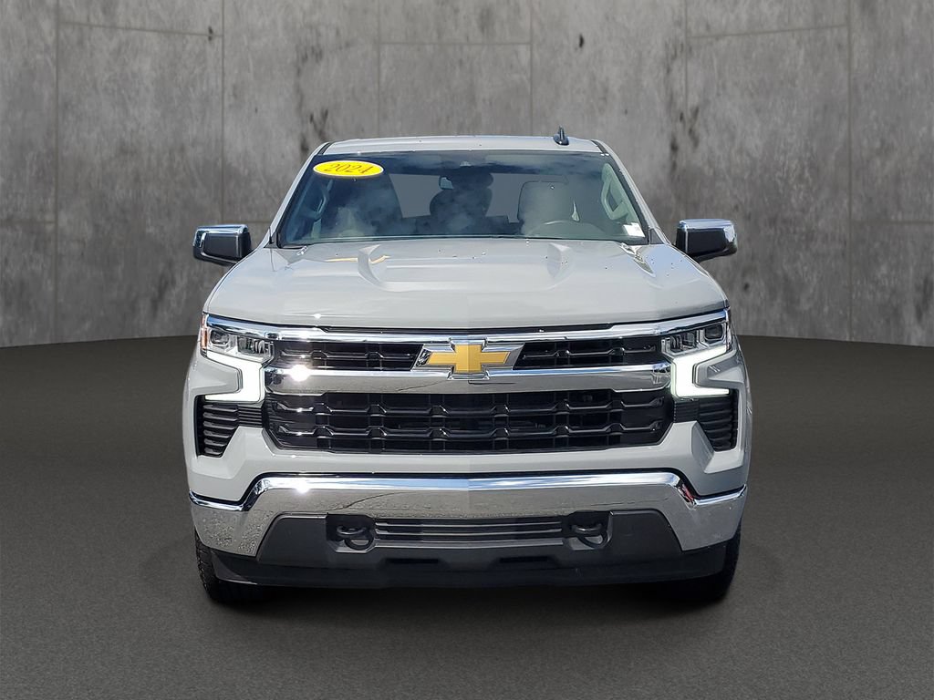 Used 2024 Chevrolet Silverado 1500 LT AWD/4WD image 2