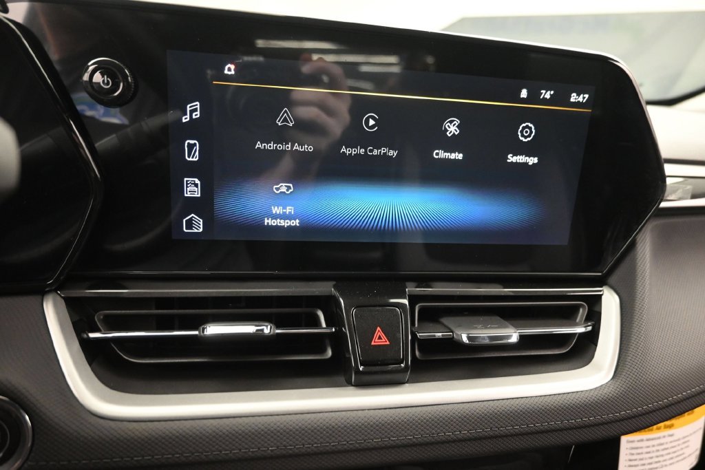 New 2026 Chevrolet TrailBlazer LT w/ Convenience Package AWD/4WD image 19