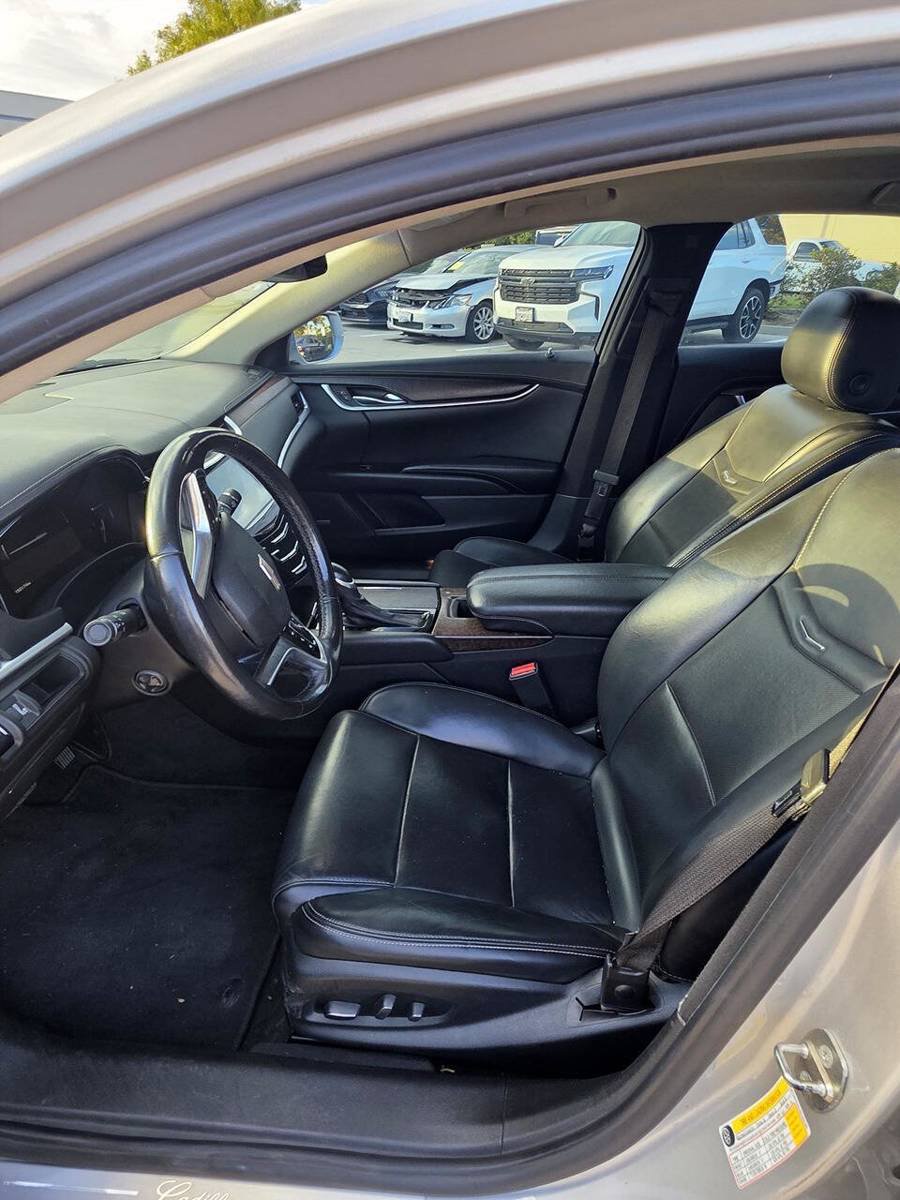 Used 2018 Cadillac XTS Luxury FWD image 14