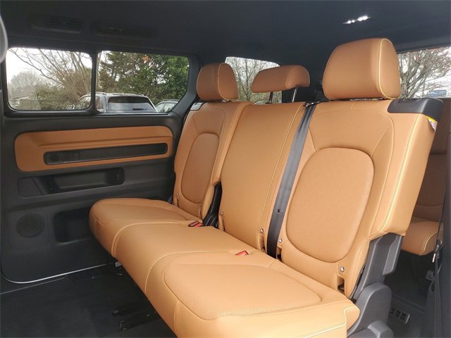 New 2025 Volkswagen ID. Buzz Pro S image 13