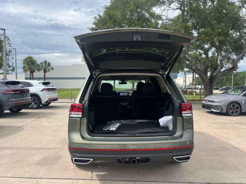 New 2026 Volkswagen Atlas SE FWD image 38