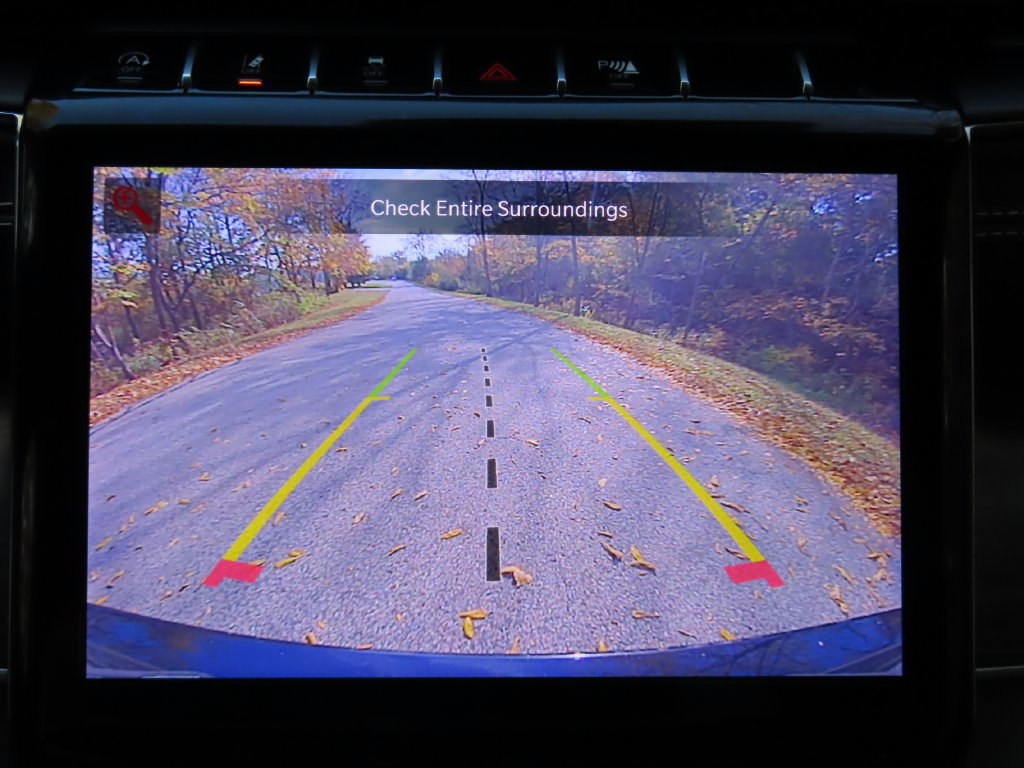 Used 2022 Jeep Grand Cherokee Overland w/ Luxury Tech Group IV AWD/4WD image 8