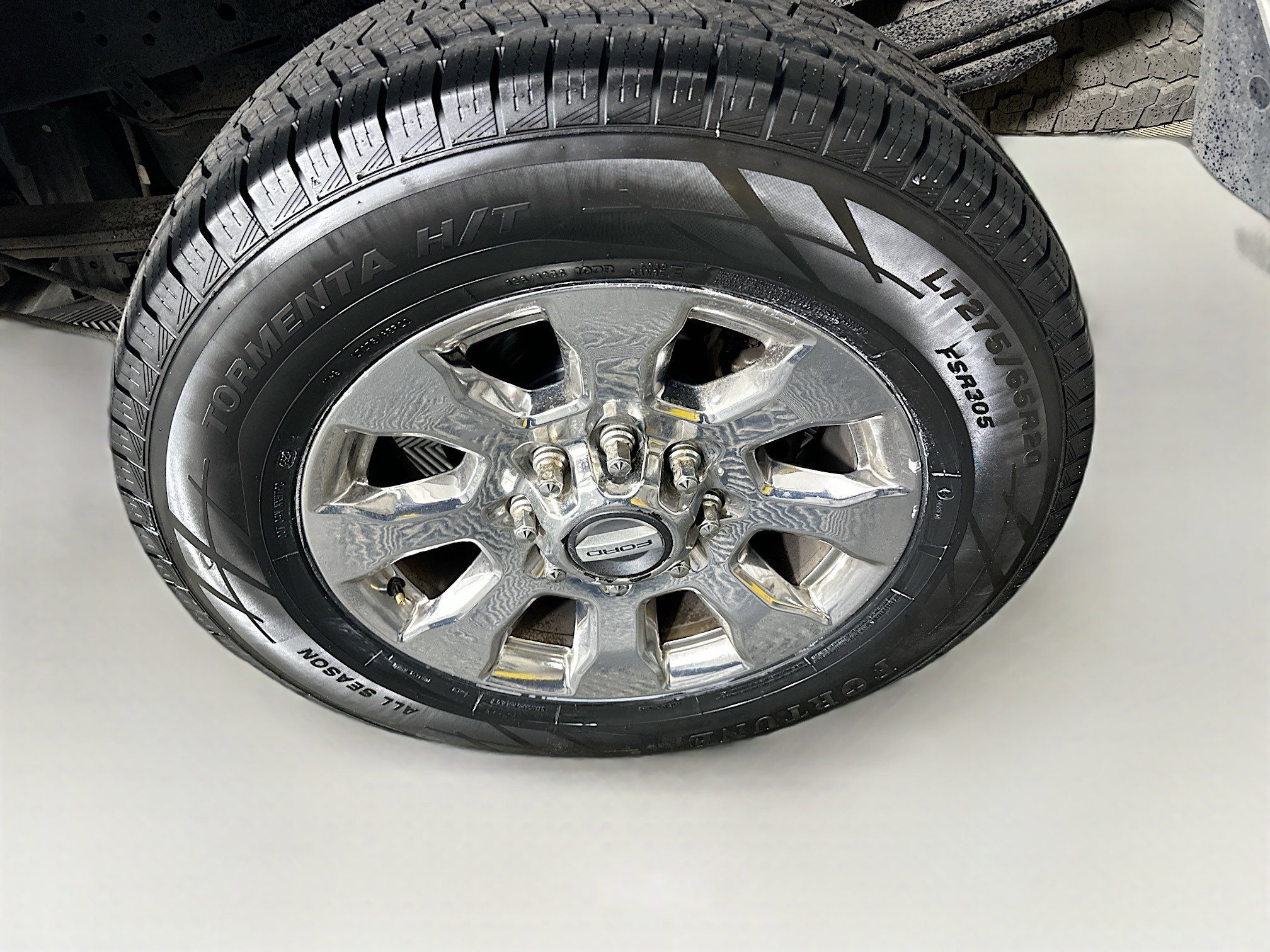 Used 2018 Ford F250 Lariat w/ Chrome Package image 11