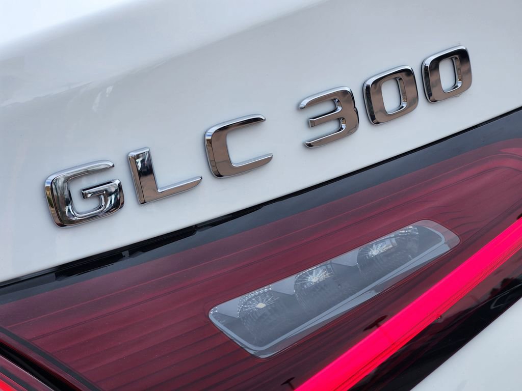 Used 2025 Mercedes-Benz GLC 300 GLC 300 Coupe image 11