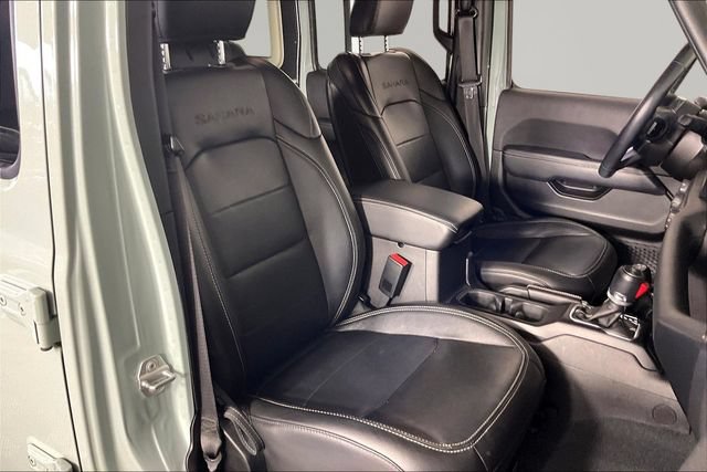 Used 2023 Jeep Wrangler Unlimited Sahara w/ LED Lighting Group AWD/4WD image 27