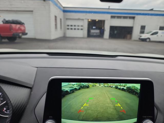 Used 2024 Nissan Sentra SV image 25