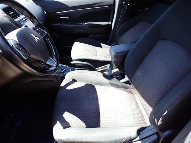 Used 2016 Mitsubishi Outlander Sport ES image 11
