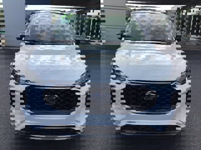 Certified 2023 Ford Escape ST-Line w/ Tech Pack #1 image 3