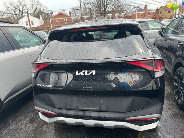 Used 2023 Kia Sportage EX image 5