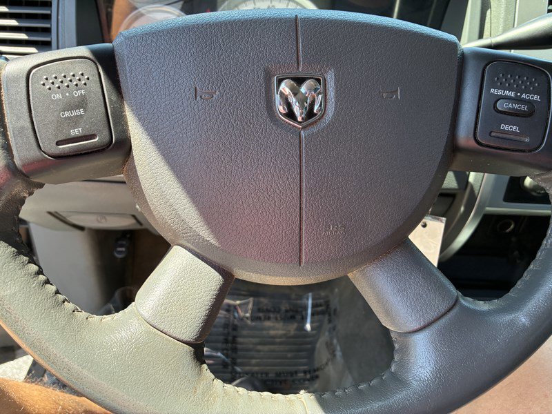 Used 2005 Dodge Dakota Laramie w/ Trailer Tow Group AWD/4WD image 9