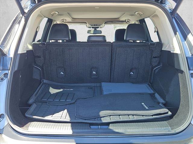 Used 2023 Nissan Rogue SL w/ SL Premium Package AWD/4WD image 6