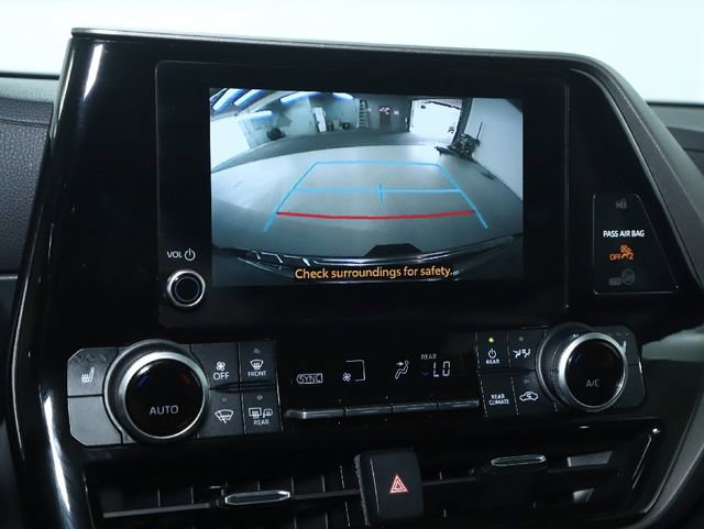Used 2023 Toyota Highlander Limited image 39