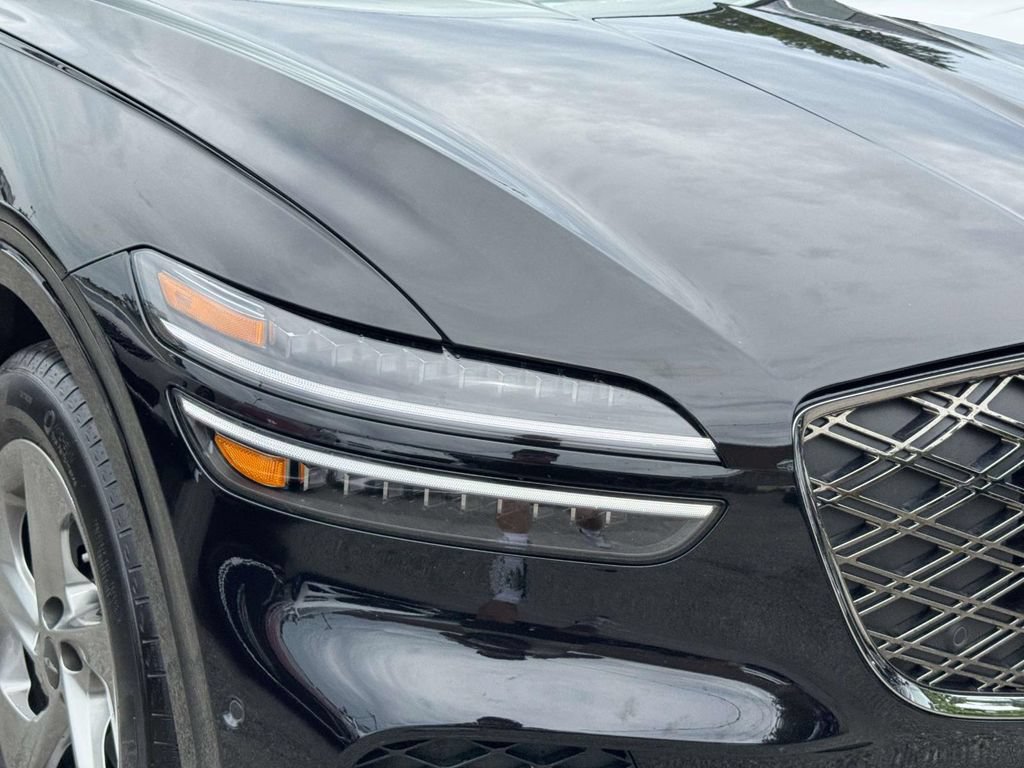 Certified 2026 Genesis GV70 2.5T Advanced AWD/4WD image 10