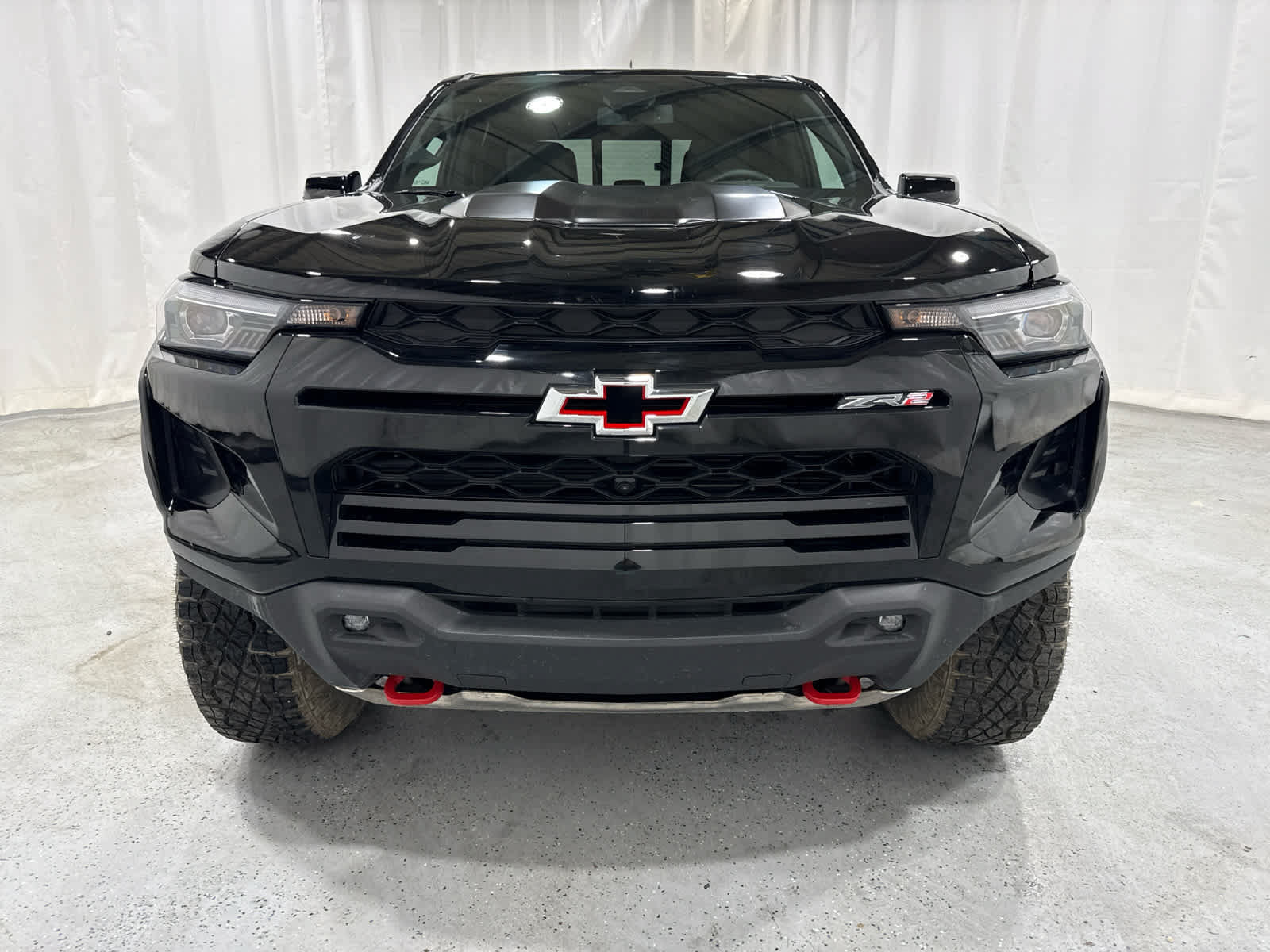 Certified 2026 Chevrolet Colorado ZR2 w/ Technology Package AWD/4WD image 8