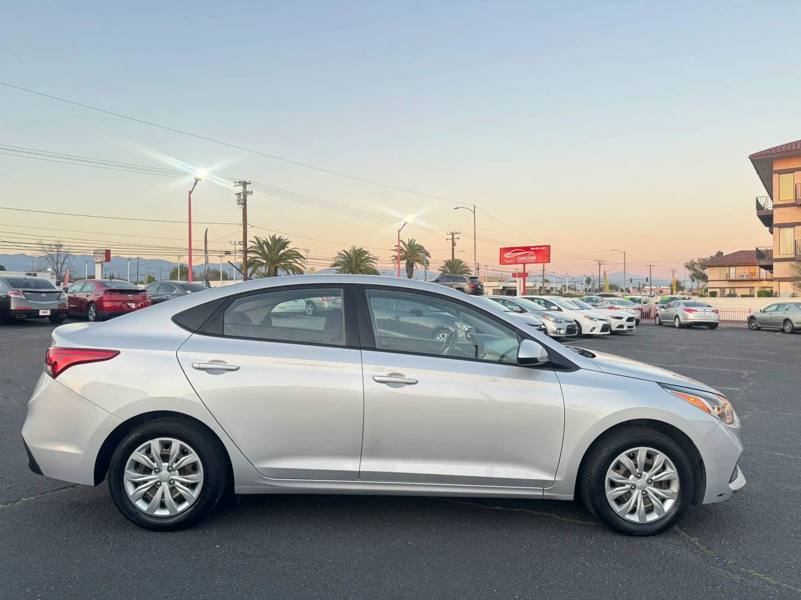 Used 2018 Hyundai Accent SE image 11
