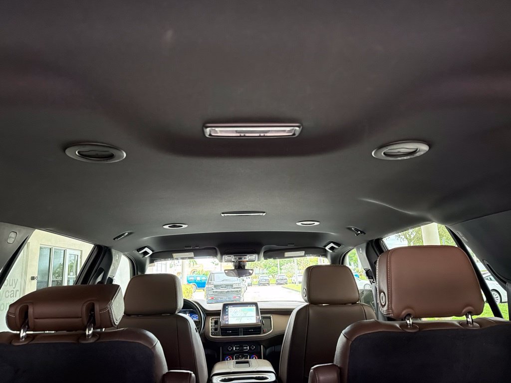 Used 2022 Chevrolet Tahoe High Country RWD image 38