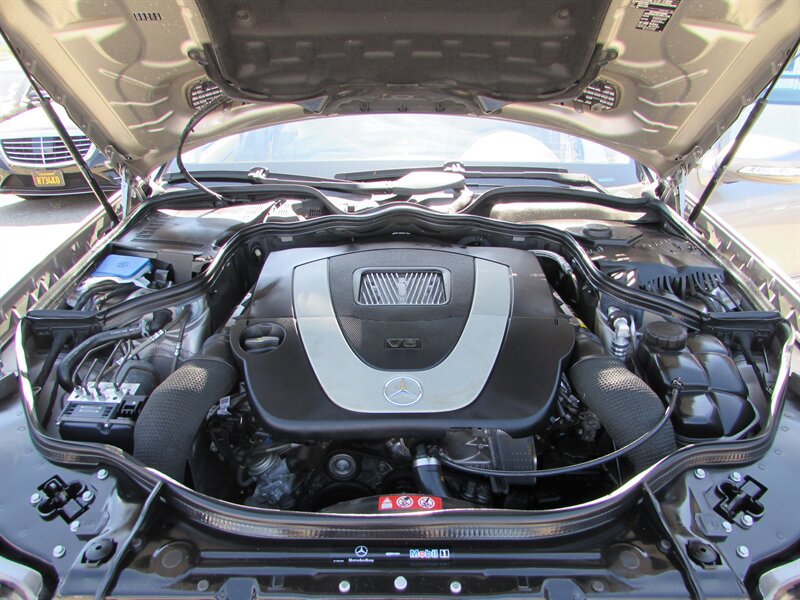 Used 2008 Mercedes-Benz E 350 Sedan image 30