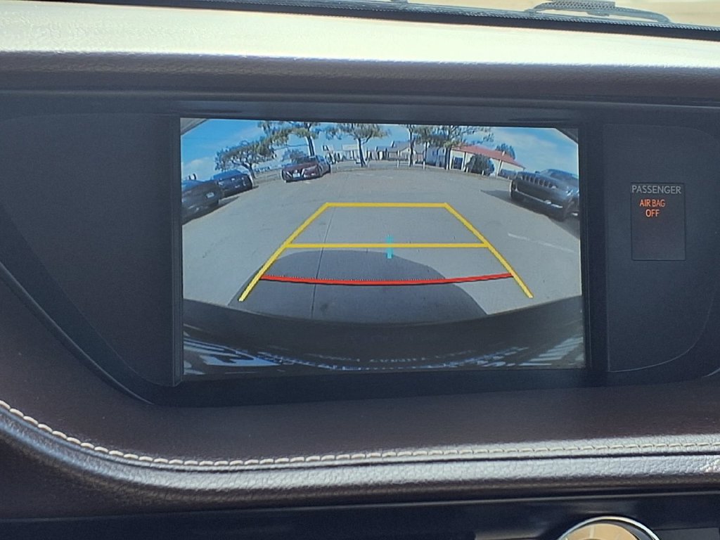 Used 2016 Lexus ES 350 w/ Luxury Package w/Wood Trim FWD image 7