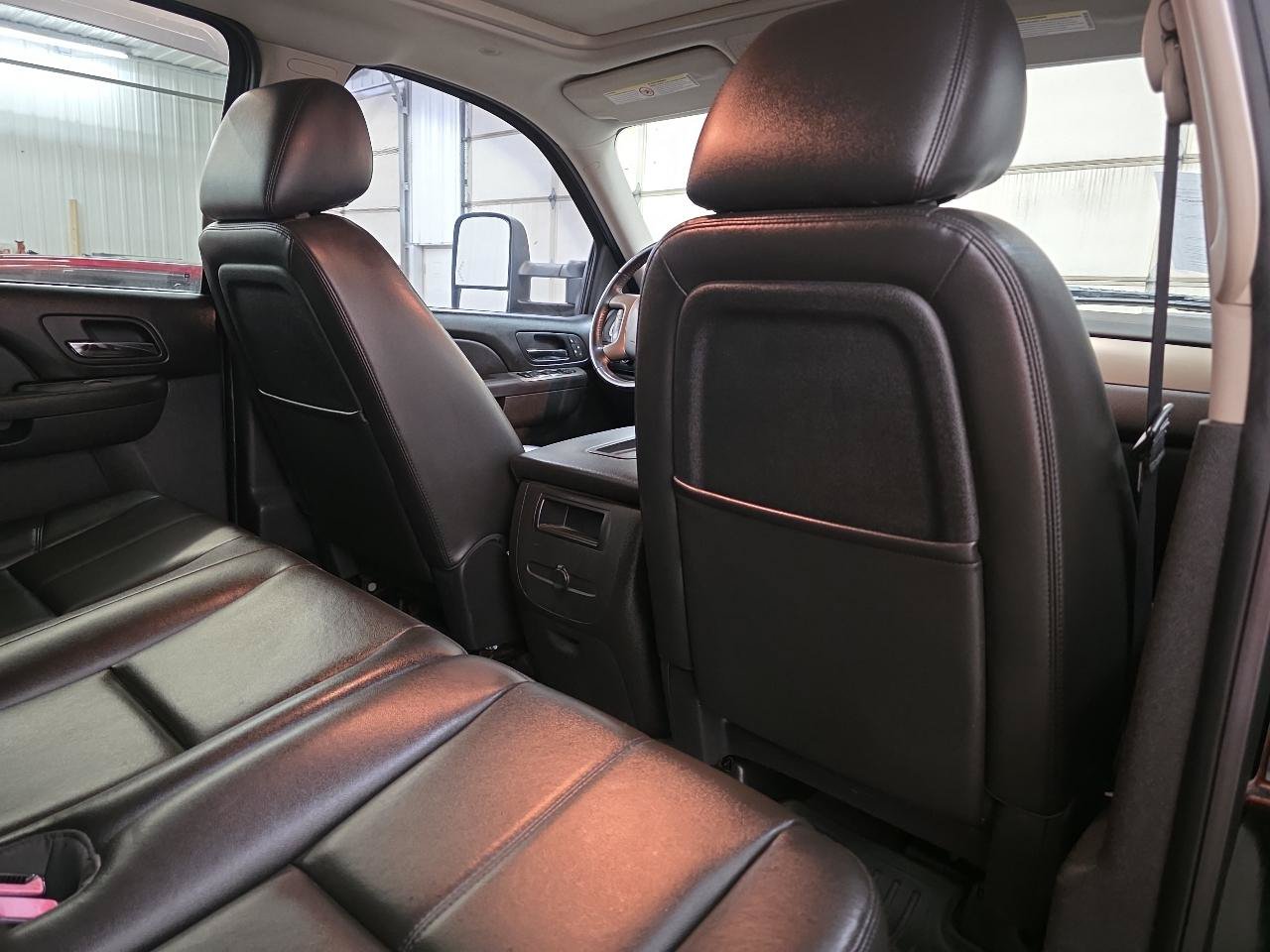 Used 2013 Chevrolet Silverado 2500 LTZ w/ LTZ Plus Package image 44