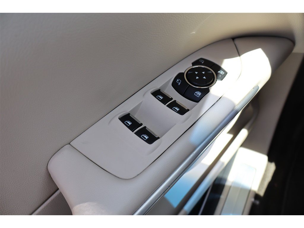 Used 2016 Lincoln MKZ Hybrid w/ Equipment Group 600A Reserve FWD image 25