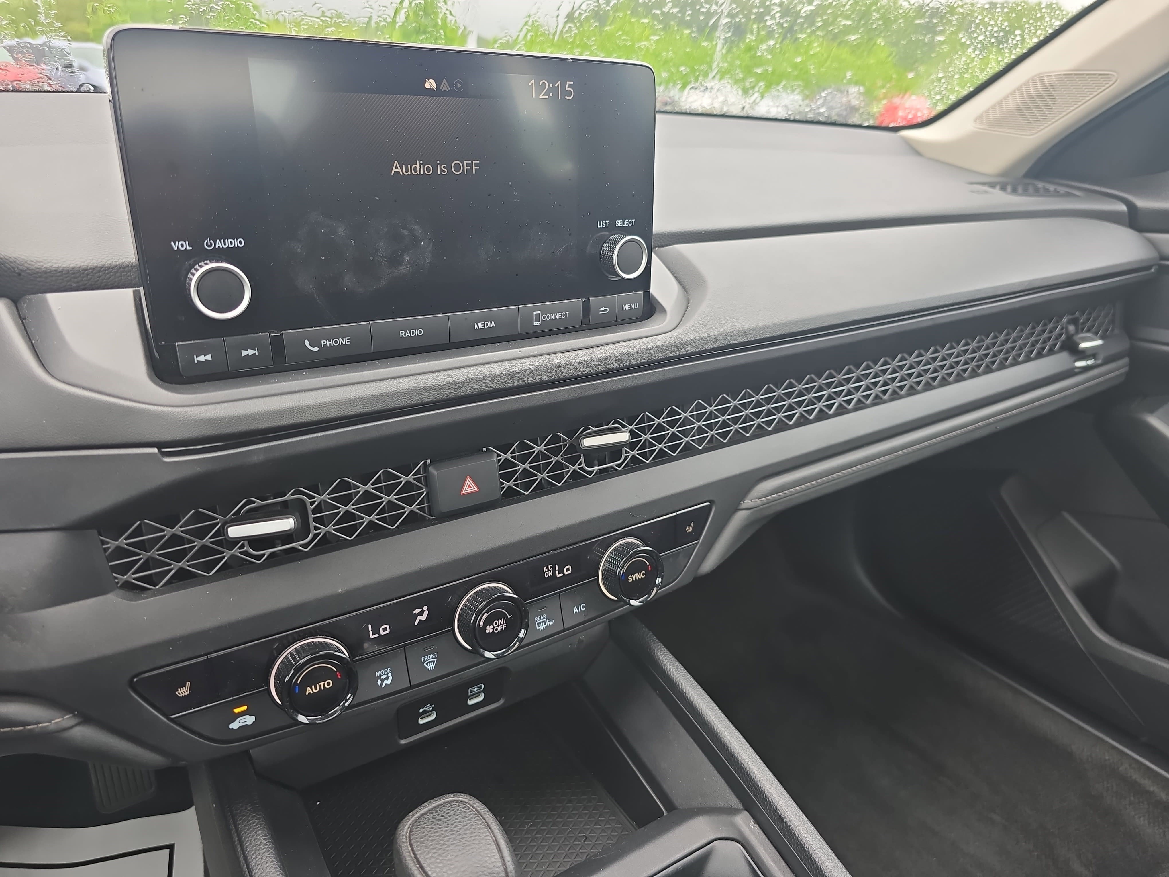 Used 2023 Honda Accord EX image 19