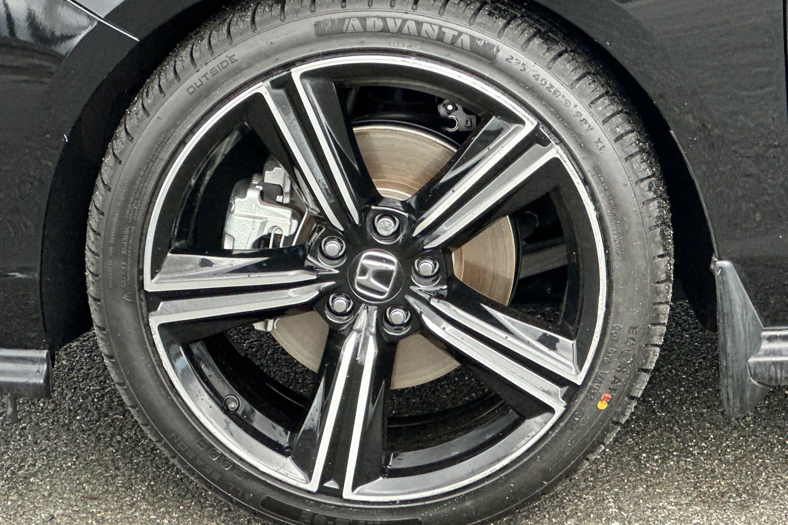 Certified 2024 Honda Accord Sport image 25